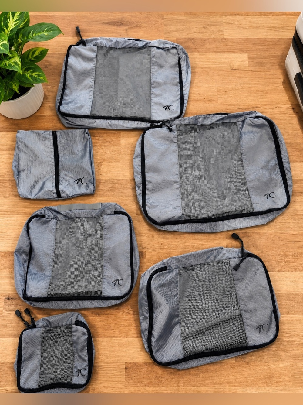 ✈️ Choctaw Travel Packing Cubes Set Gray Luggage Organizers NWOT